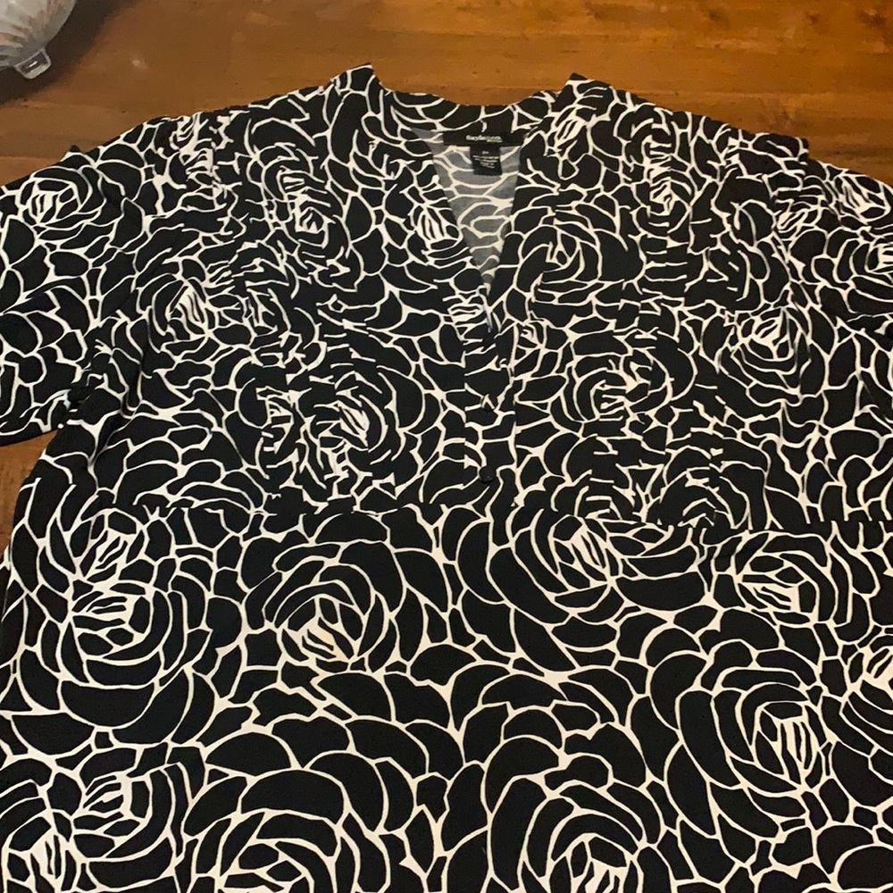 Women’s blouse